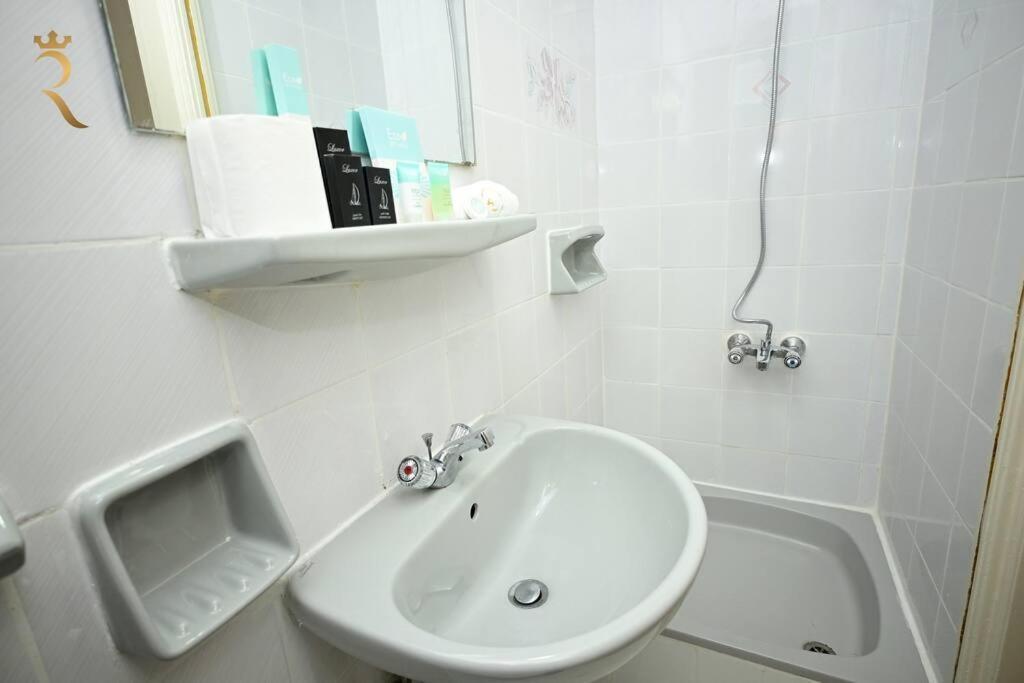 Appartement Serene 3br Splendor Retreat At Corniche Abou Dabi