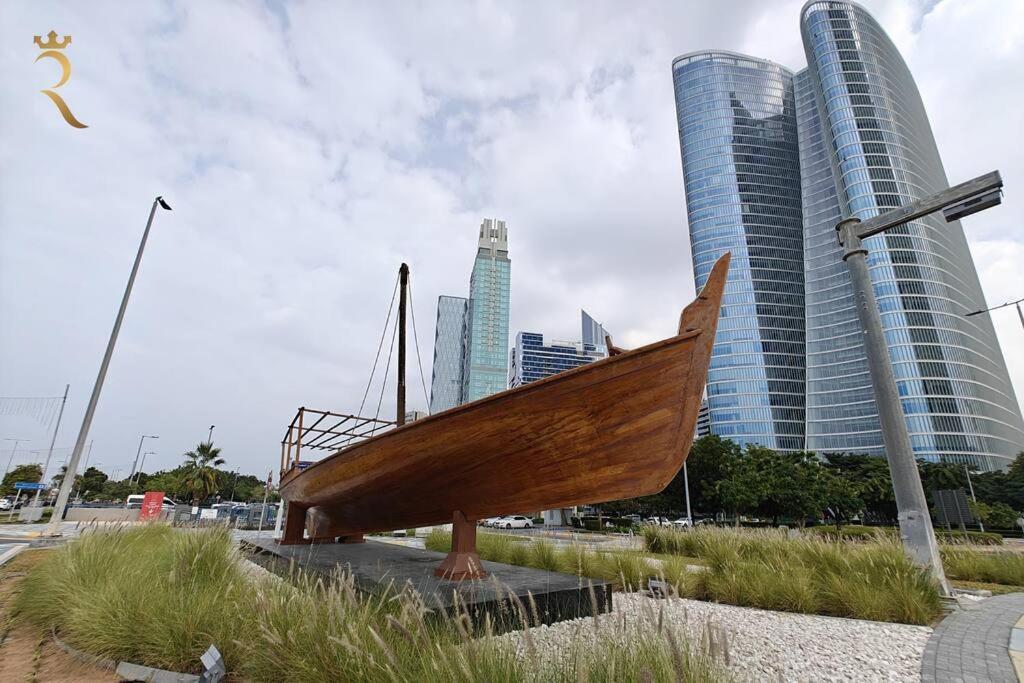Appartement Serene 3br Splendor Retreat At Corniche