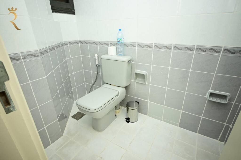 Appartement Serene 3br Splendor Retreat At Corniche *