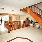 Serene 3Br Splendor Retreat At Corniche Beach